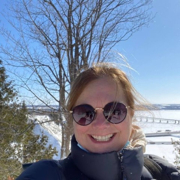 Meet your Posher, Esiuol - Picture 1 of 1